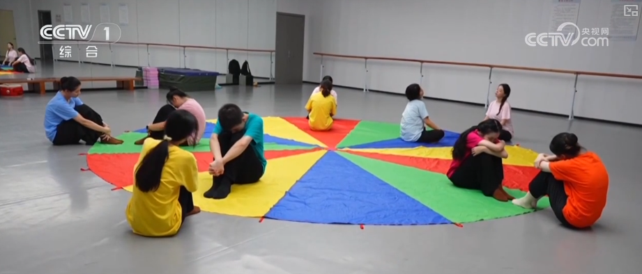 f2e53291-bbe6-4d59-a562-40a560fa813f