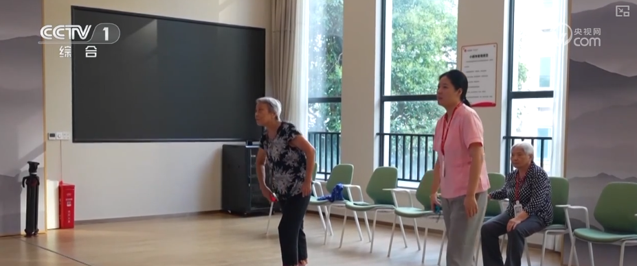 e608249d-b4e5-4194-b4e8-ef58c223c555