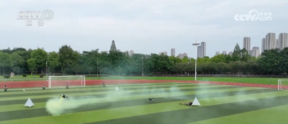 8e01f2fc-9375-4104-80a4-a676e8a7893c