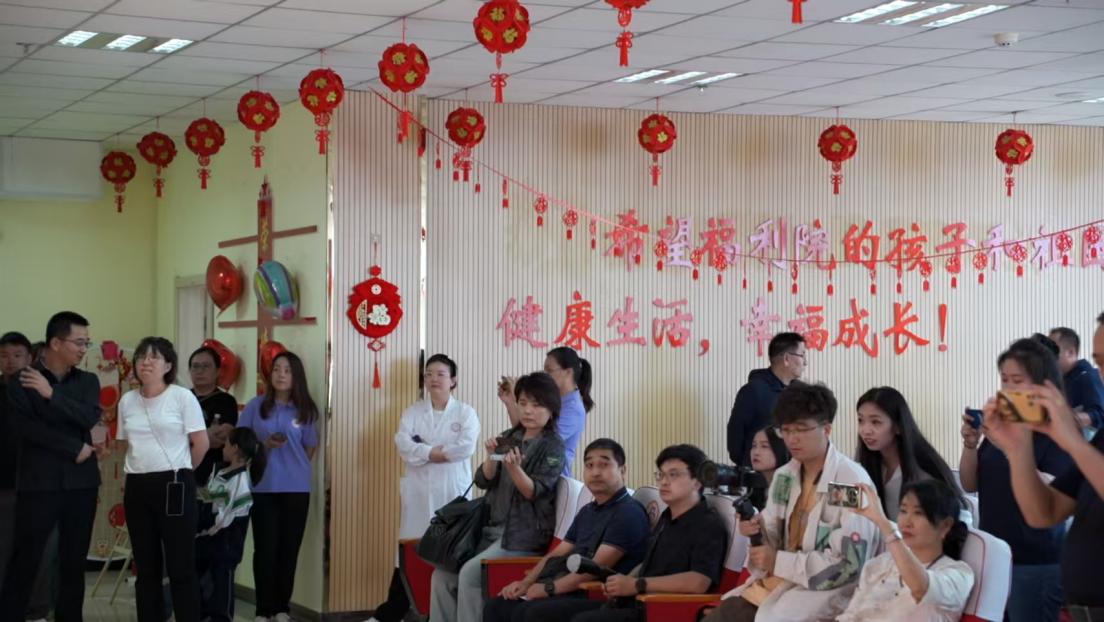 3d3b82c486e546d28772a81abdd4e305~tplv-tt-origin-web_gif