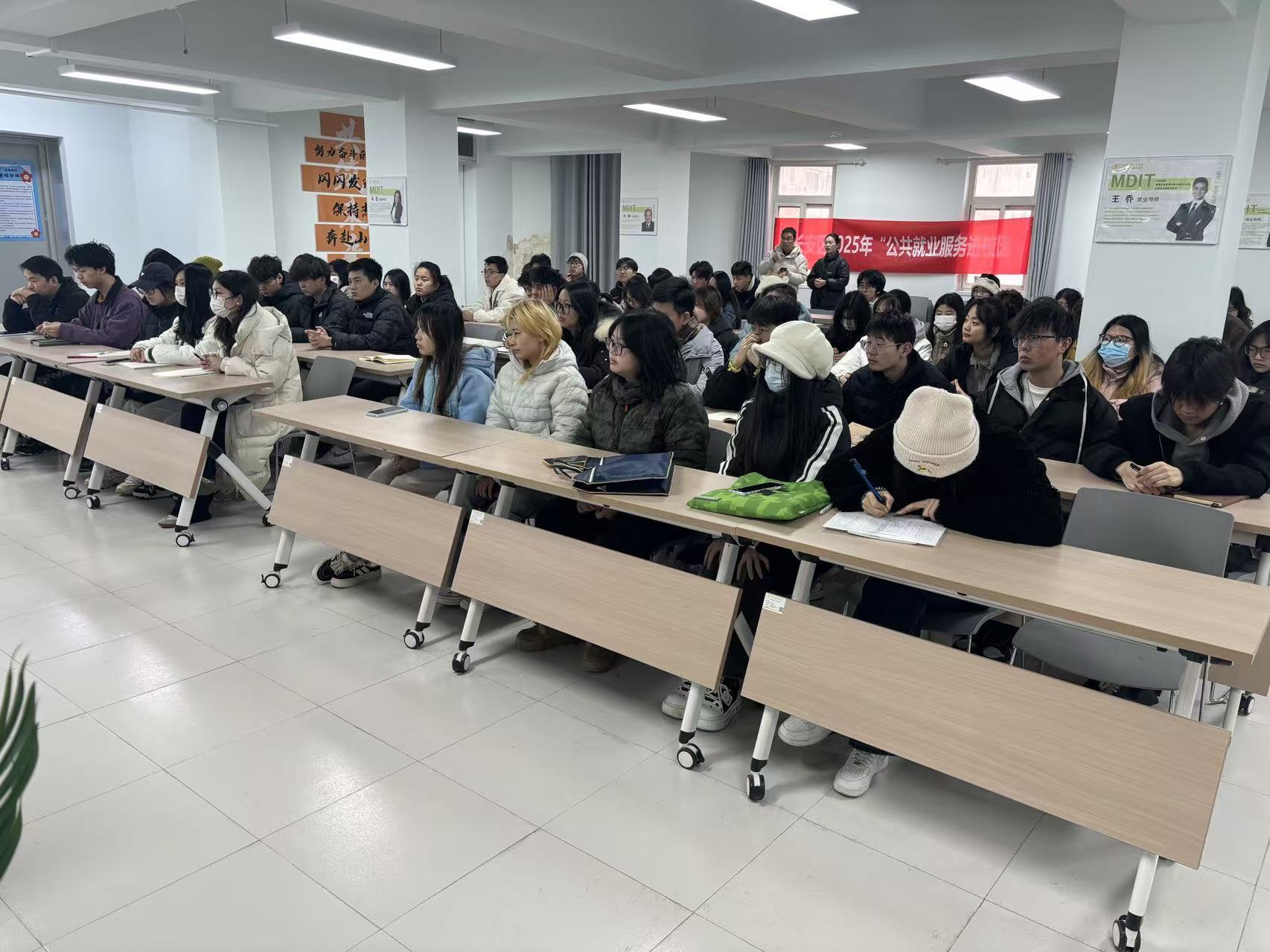 8cb559d802f5e808f1df83c2864eb4bf