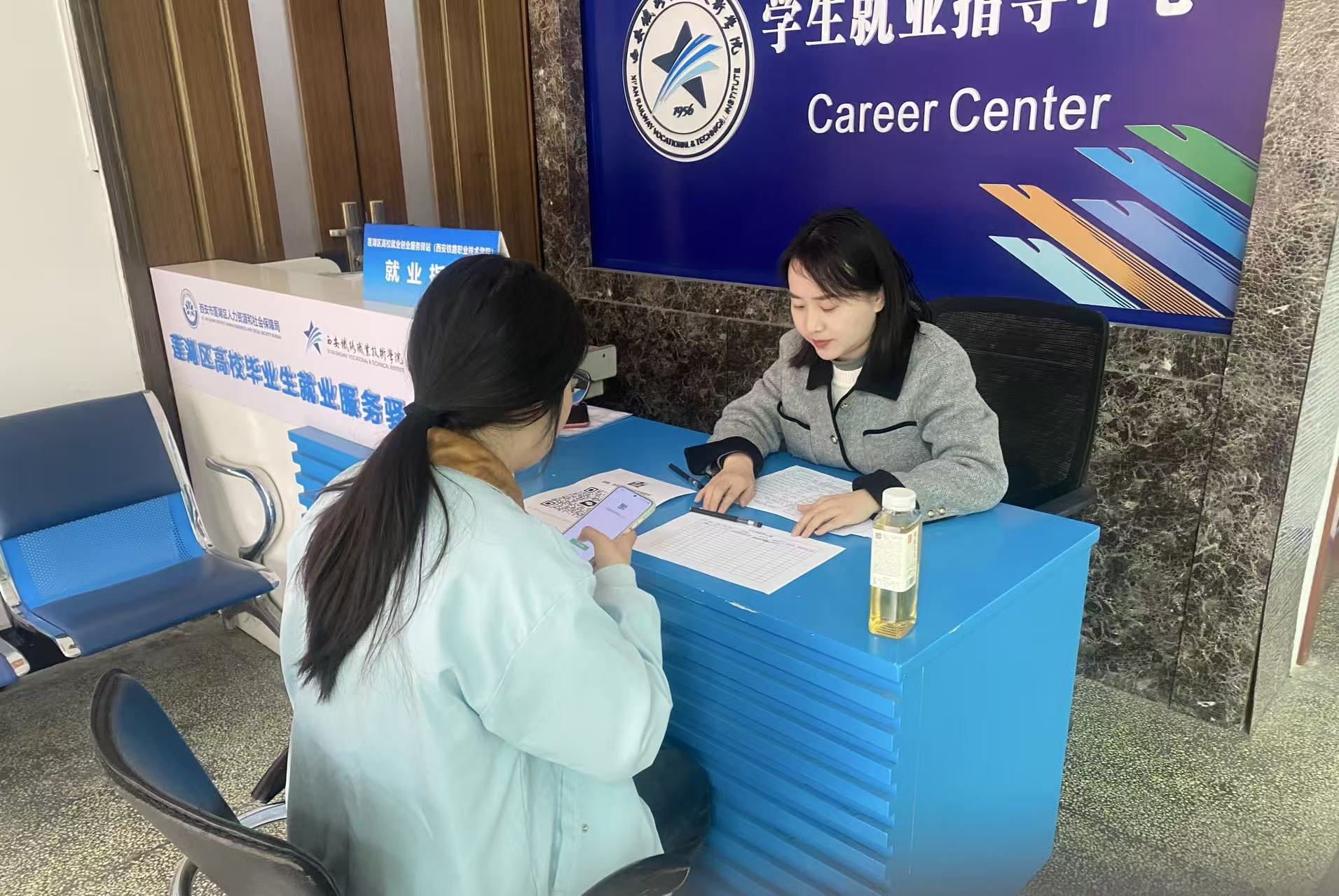 92cb5fddde5dad109ba61f0e0d919eb4